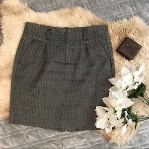 Banana Republic tweed pencil skirt (wool blend)